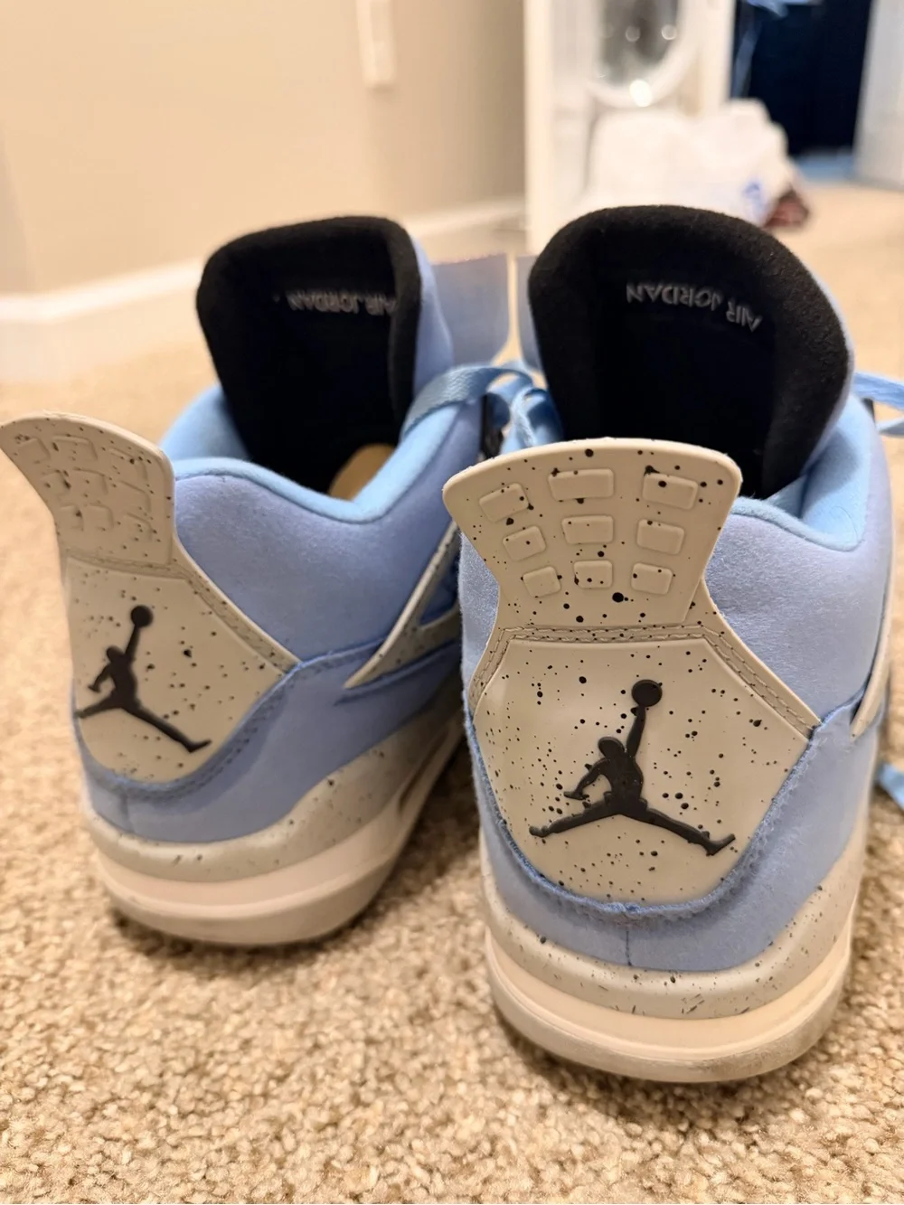 Air Jordan’s 4 Retro 'University Blue' sneakers